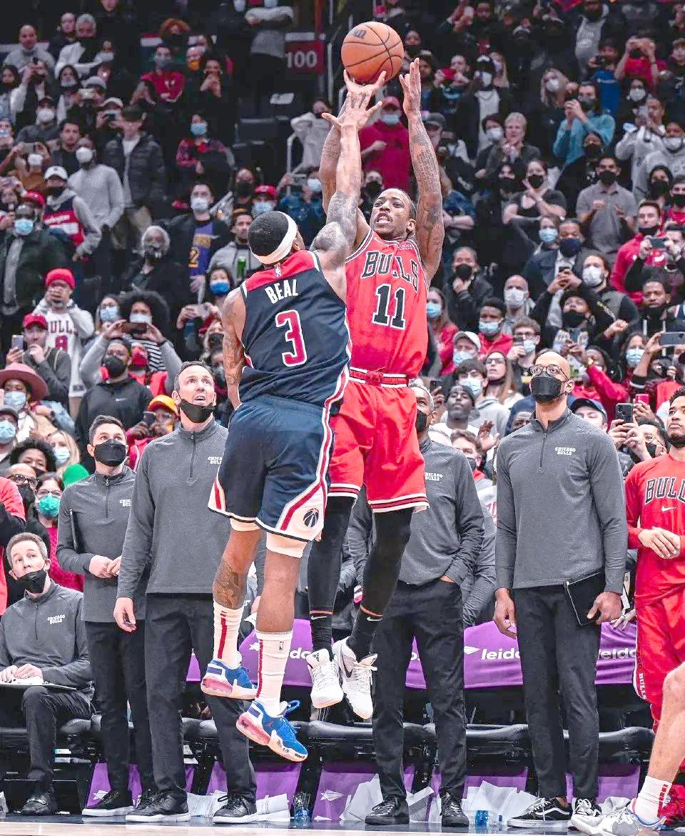 雷速直播-河北队在比赛中取得胜利引领风潮