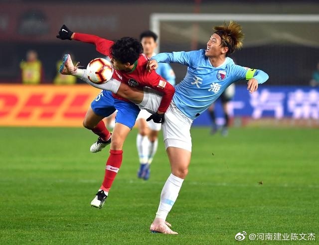 河南建业苦战三小时,终获宝贵一分 河南建业苦战三小时,终获宝贵一分