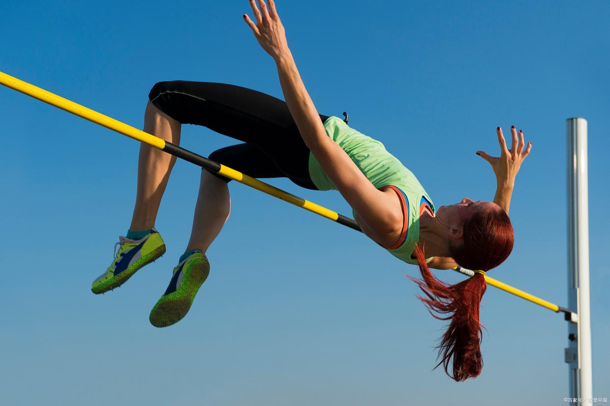 雷速官网-田径比赛运动神憎地奋斗，人气轰动