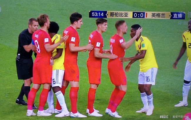 哥伦比亚代表团在摔跤比赛中发挥稳定 哥伦比亚代表团在摔跤比赛中发挥稳定