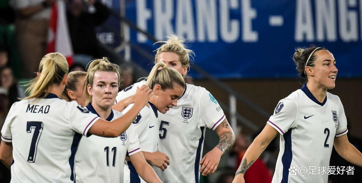 雷速-英格兰女足遭遇困境，或将改变阵容