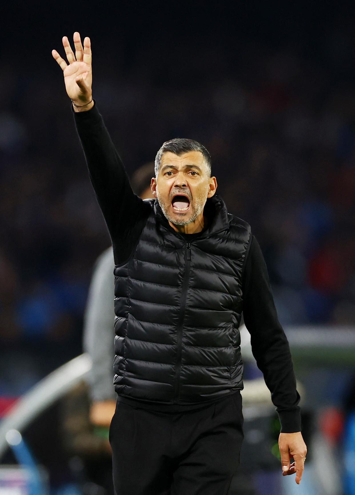 那不勒斯主场失利，遭遇冲击