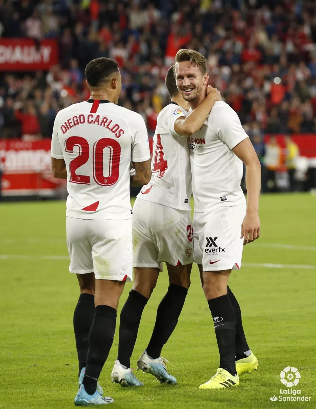 格拉纳达反败为胜，取得胜利