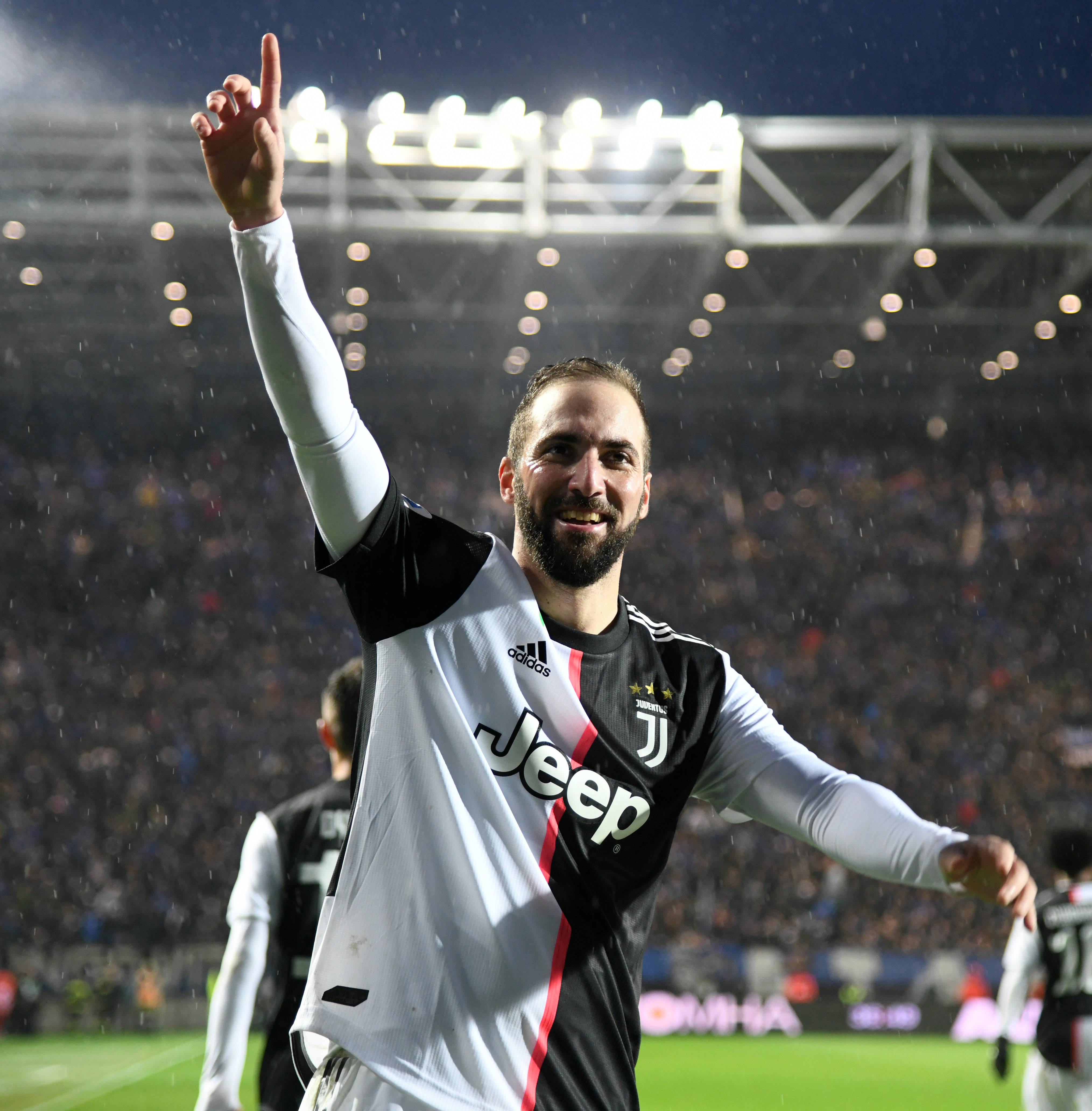 雷速-尤文图斯客场战平亚特兰大，领先优势保持不变