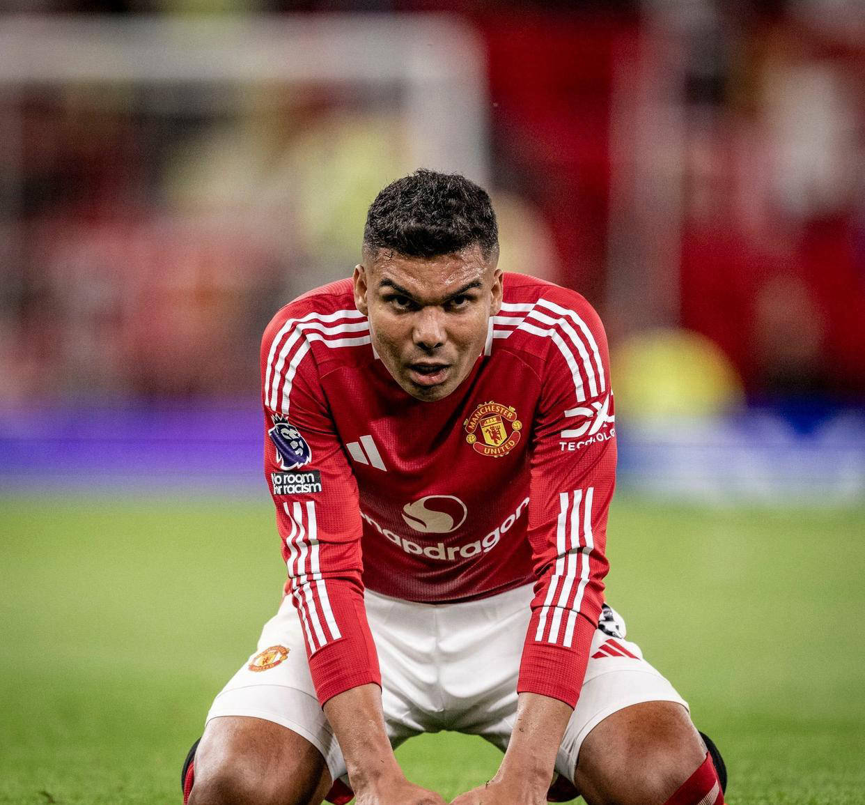 曼联遭遇连败危机,主帅面临压力! 曼联遭遇连败危机,主帅面临压力!