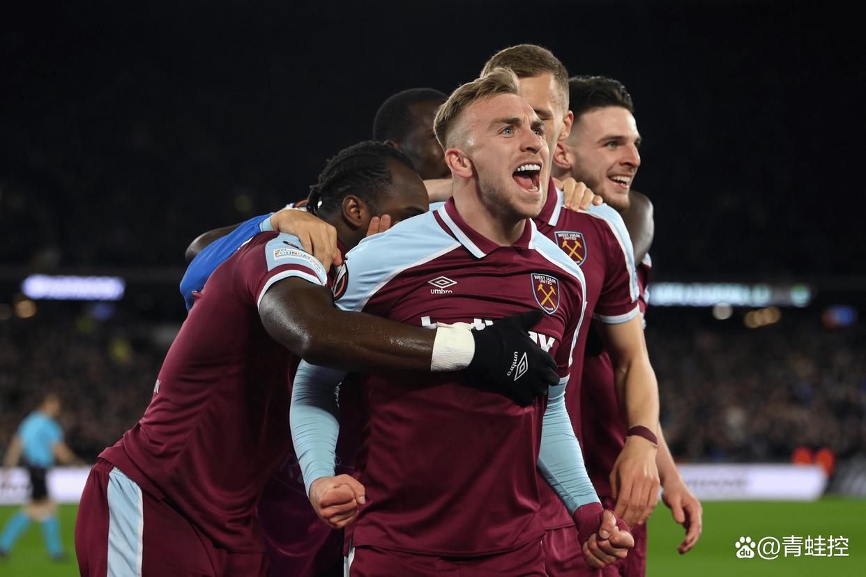 华尔夫斯汉姆客场大胜,英超保级保卫战领跑者坚挺 华尔夫斯汉姆客场大胜,英超保级保卫战领跑者坚挺