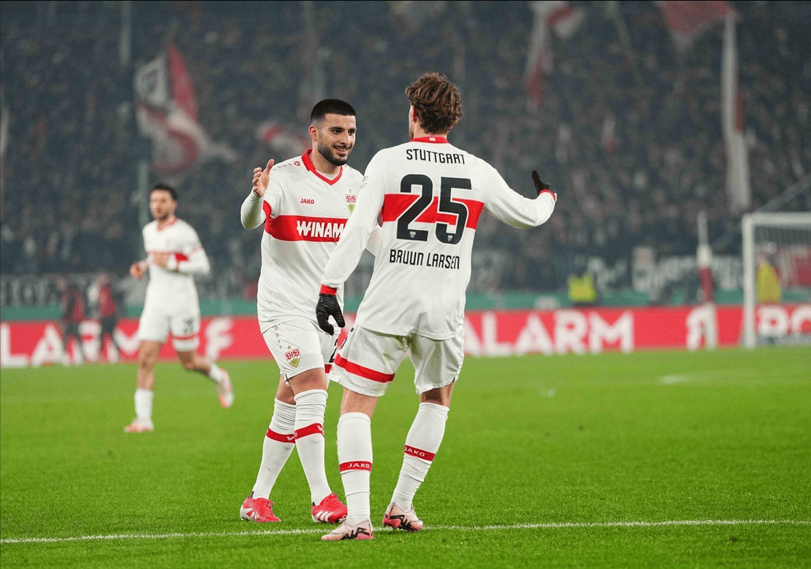 德国国家队面对强手,奋力拼搏获胜一分晋级 德国国家队面对强手,奋力拼搏获胜一分晋级