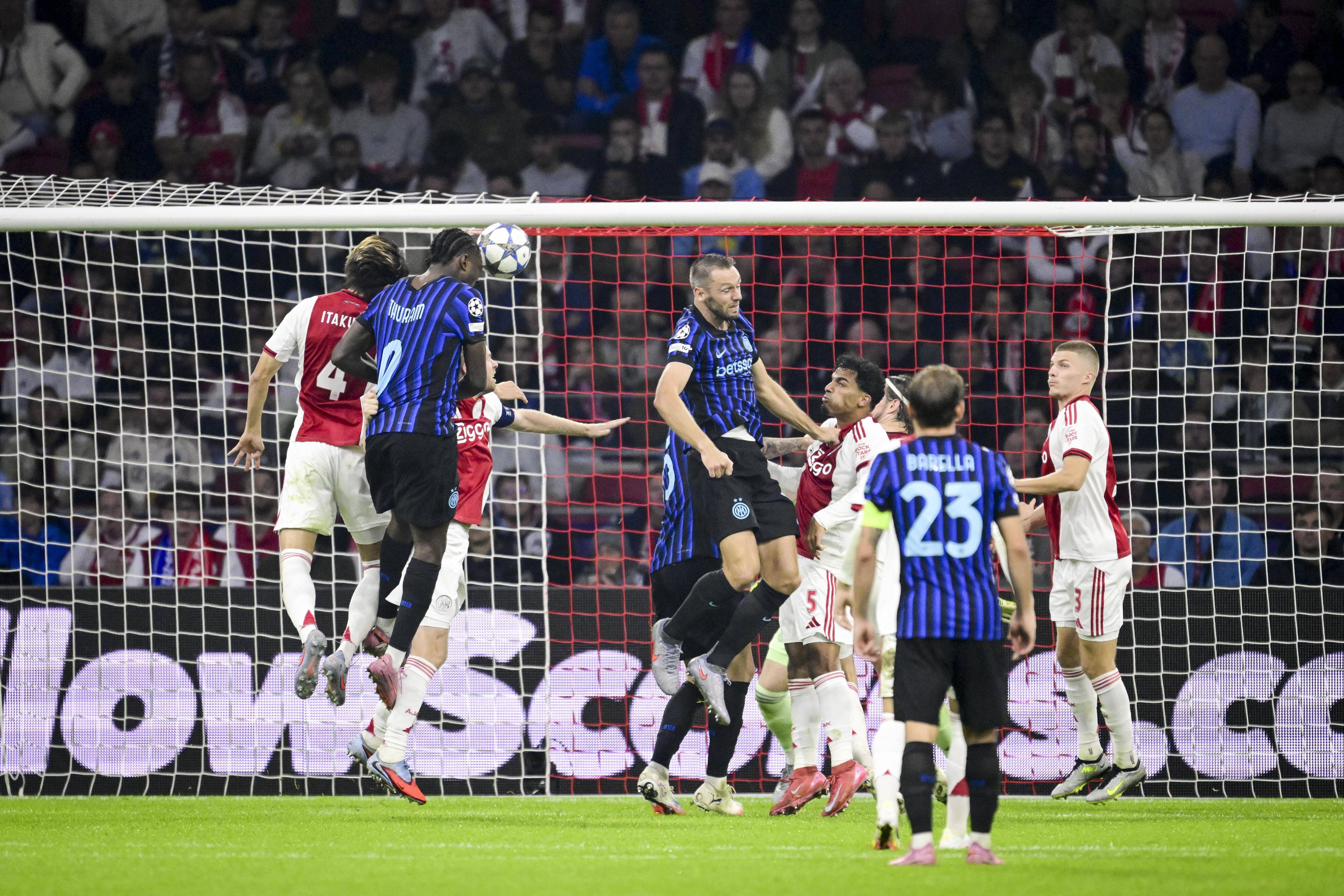 雷速官网下载-欧国联比赛：球员状态火热，进球频频