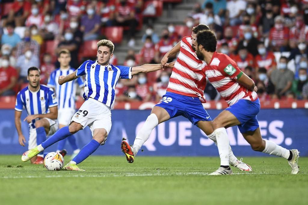 格拉纳达凭借神奇射手，力克实力对手