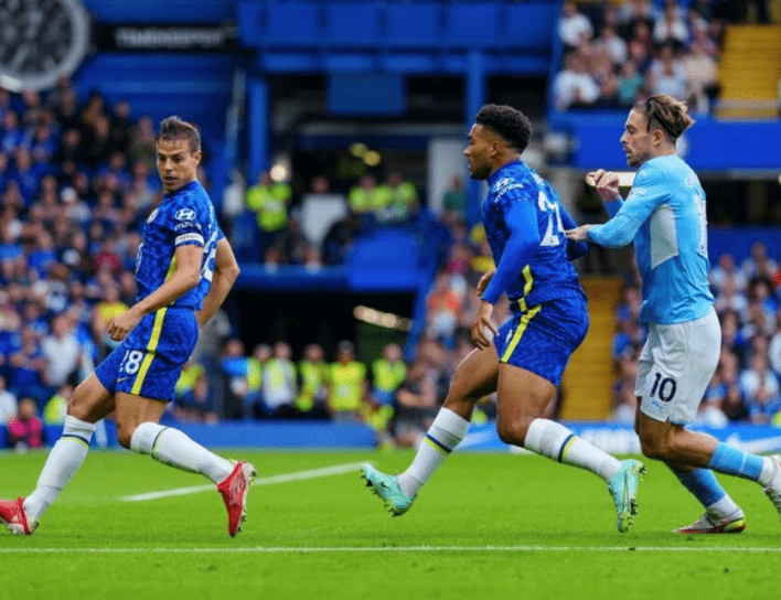 雷速官网-海尔斯福德客场击败对手，英超保级形势再现活跃