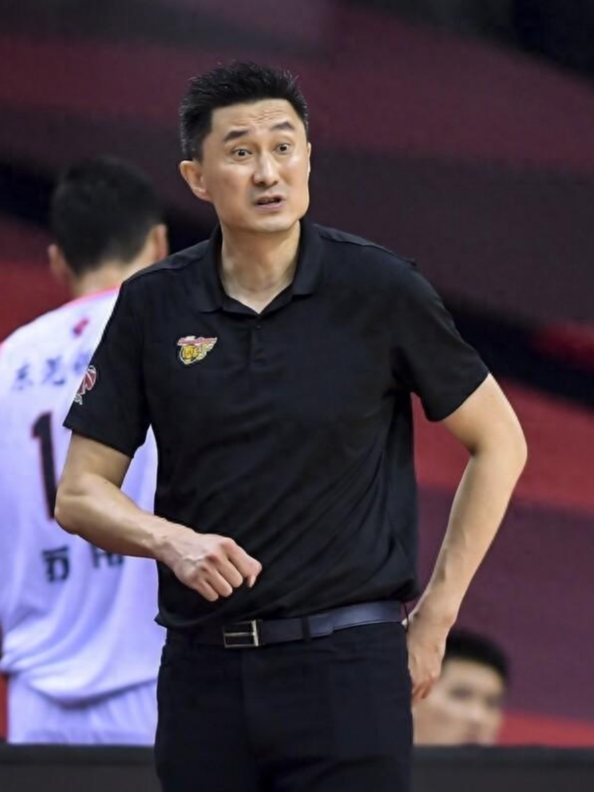 雷速官网下载-广东男篮心态失调，CBA俱乐部应调整氛围