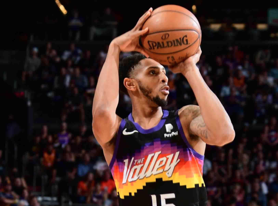 雷速-英国队表现抢眼，冠军座位稳坐