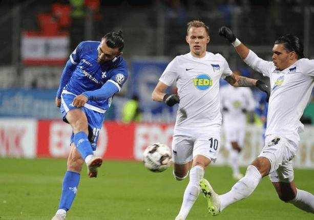 雷速官网-柏林赫塔主场憾负汉诺威，失去连胜势头