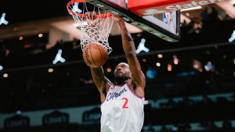 雷速官网下载-季后赛胜率第一的黄蜂队遭虐，哈登险砍五双