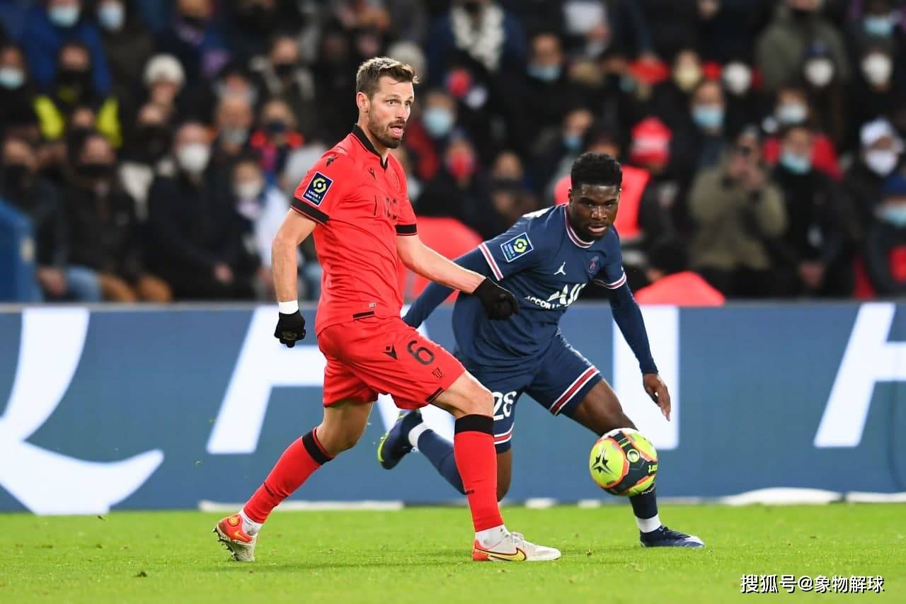 雷速官网下载-法国球队在联赛中获胜