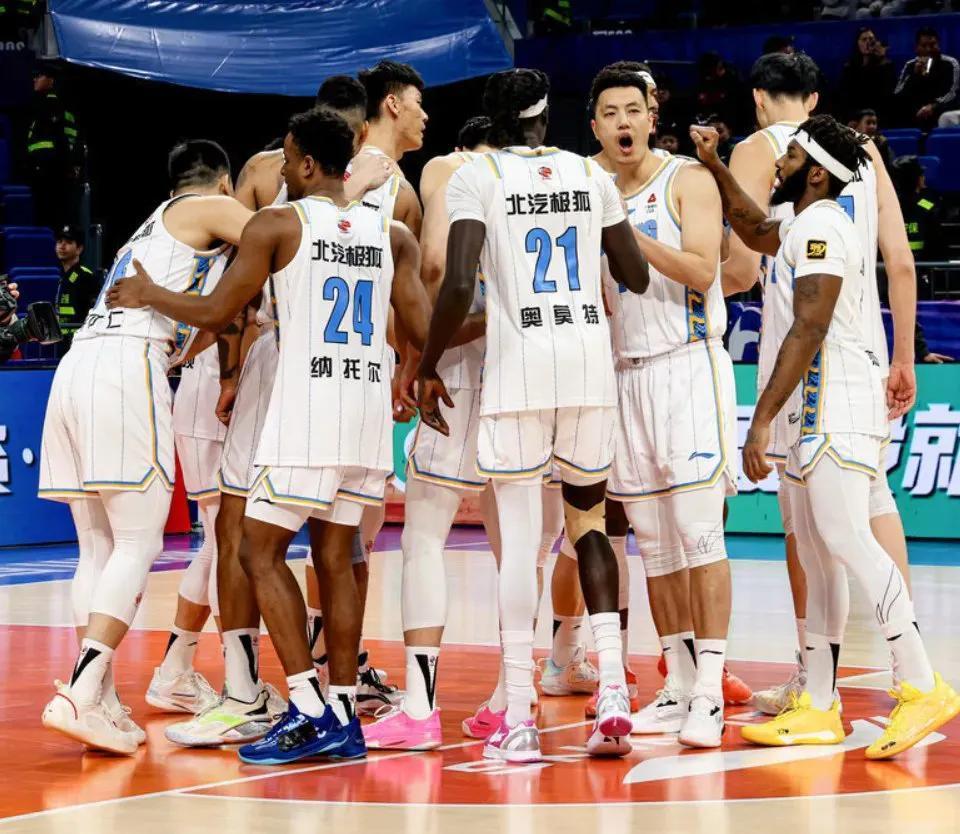 山西队主场大胜北京，豪取两连胜