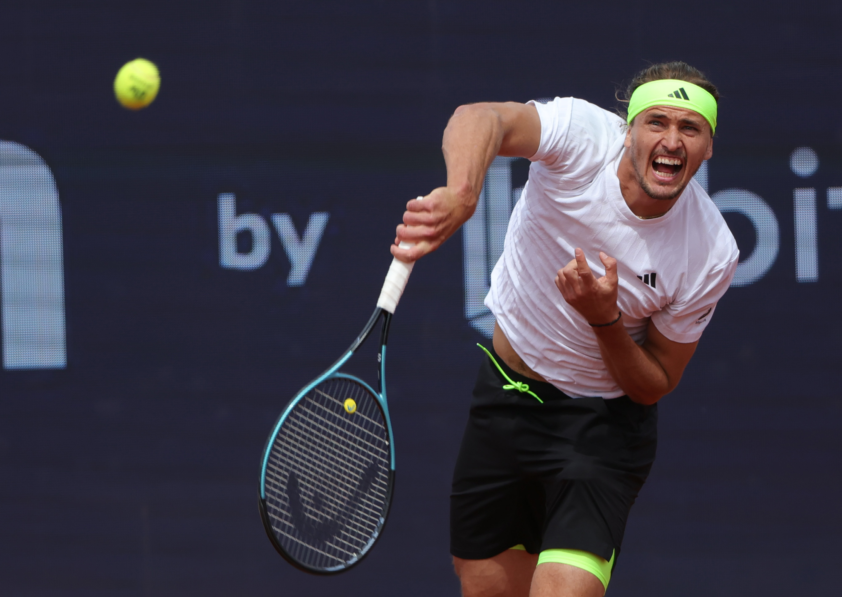 慕尼黑纪录耀眼，赢得了胜利