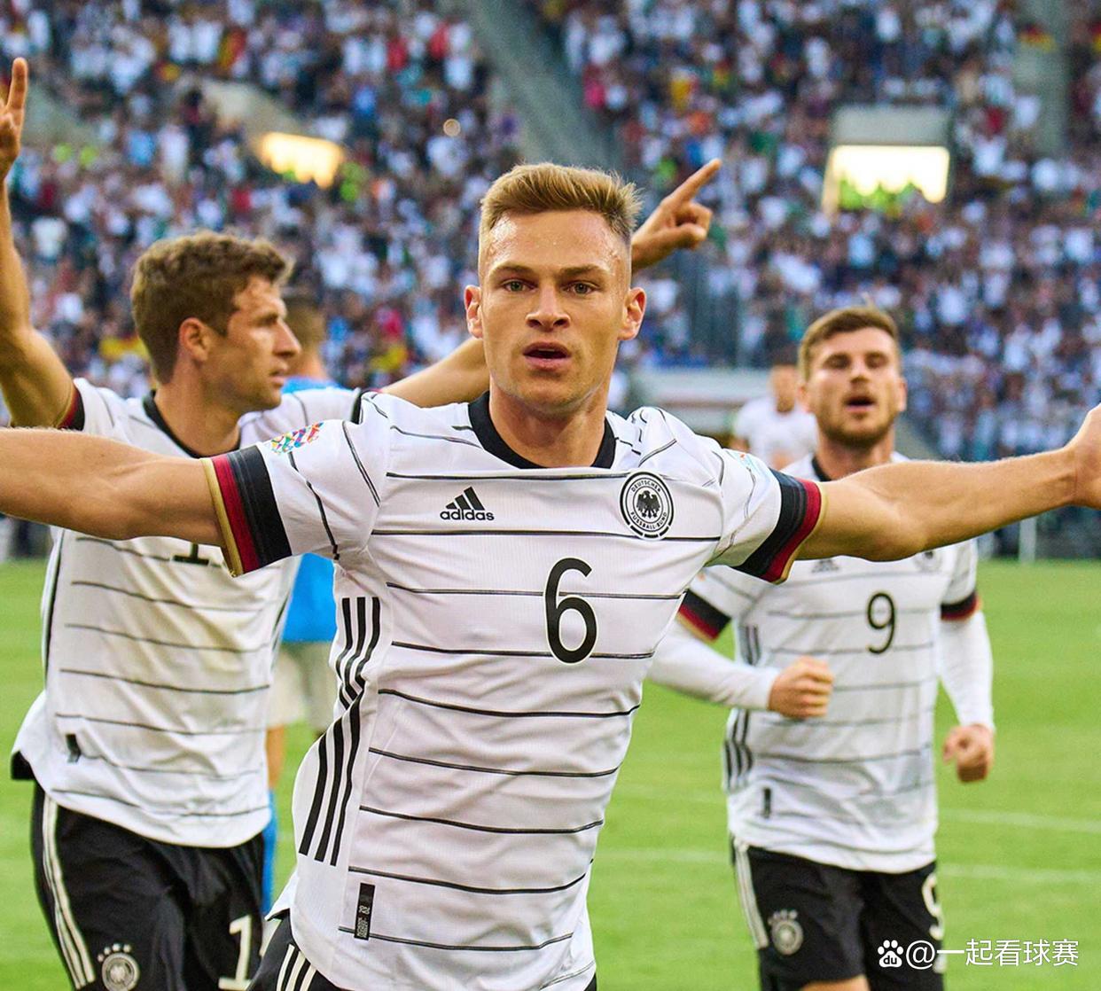 雷速直播-意大利队门将表现出色，力保球门不失