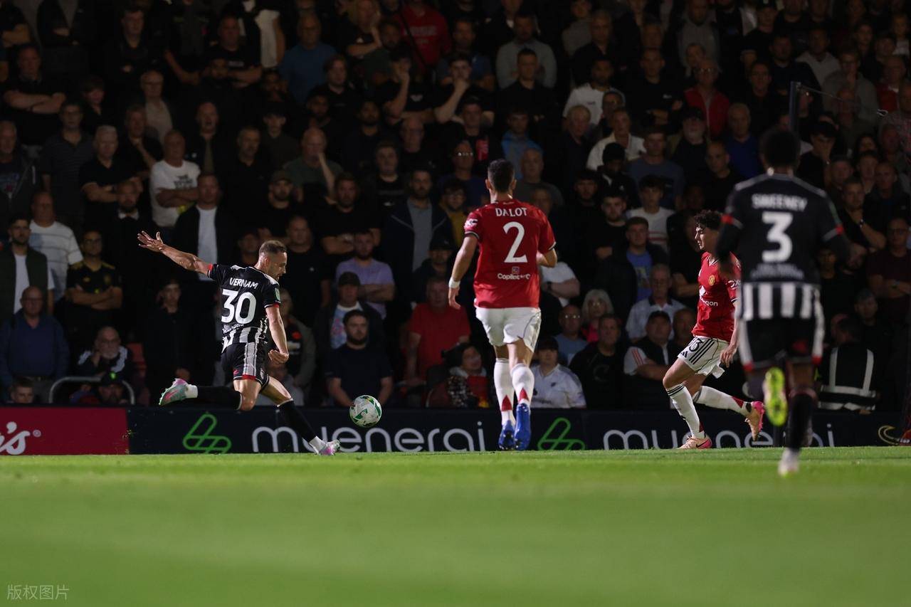 伯恩利客场不敌伯明翰，遭遇连败