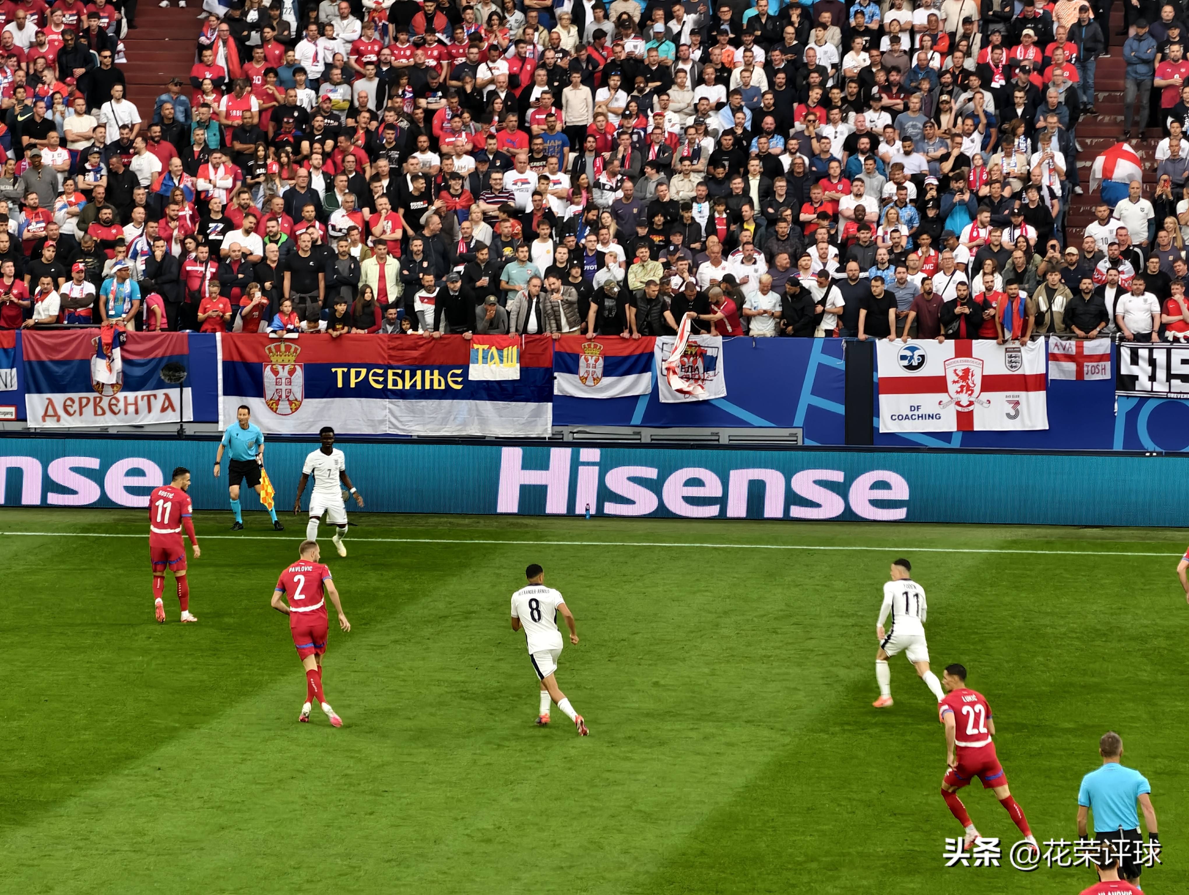 欧洲联赛火力全开，球队实力均衡争夺胜负