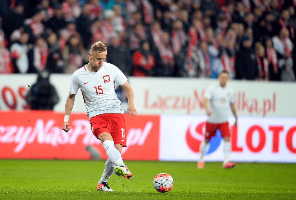 雷速官网下载-欧国联比赛：一场焦点战打出漂亮配合